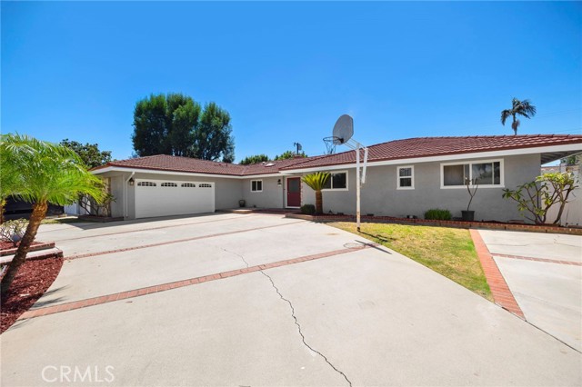 Detail Gallery Image 4 of 55 For 3401 Madonna Dr, Fullerton,  CA 92835 - 4 Beds | 3 Baths