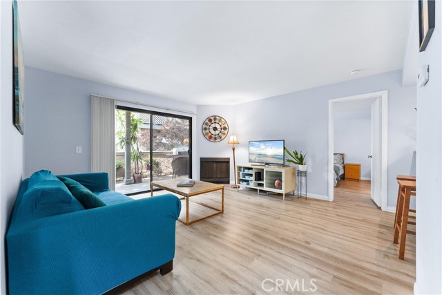 Detail Gallery Image 1 of 23 For 3509 W Greentree Cir a,  Anaheim,  CA 92804 - 1 Beds | 1 Baths