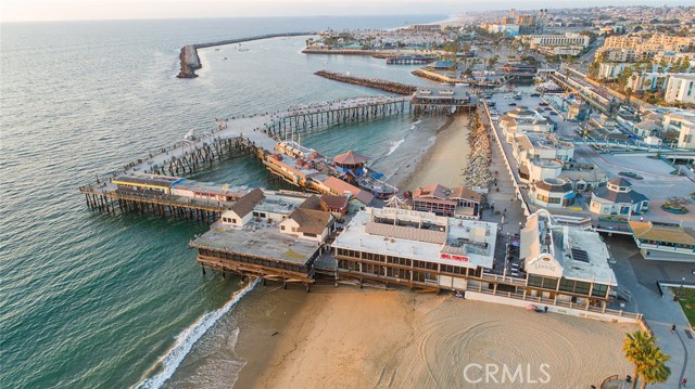 Detail Gallery Image 26 of 28 For 2731 Armour Ln, Redondo Beach,  CA 90278 - 4 Beds | 2 Baths