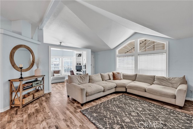 Detail Gallery Image 5 of 21 For 1550 Rimpau Ave #152,  Corona,  CA 92881 - 3 Beds | 2 Baths
