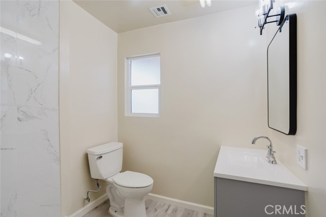 9709 Willis Avenue photo 28
