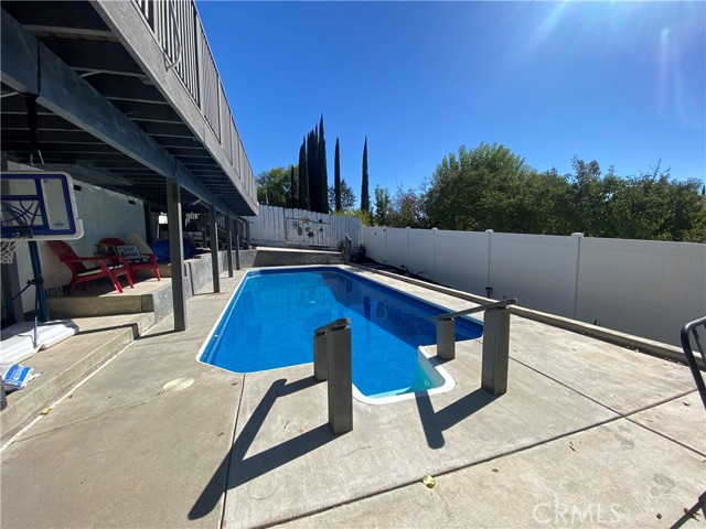 Newly installed liner, pump and filter. Saltwater pool