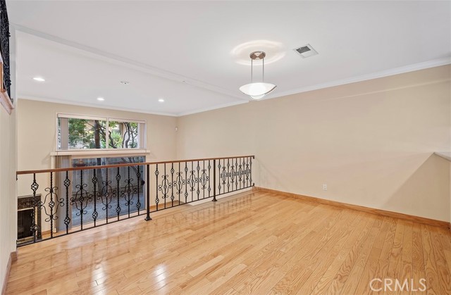 Detail Gallery Image 14 of 44 For 17937 Magnolia Bld #18,  Encino,  CA 91316 - 2 Beds | 3 Baths