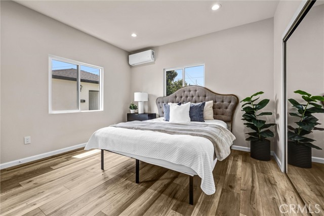 Image 25 of 39 For 14431 Harvest Ave