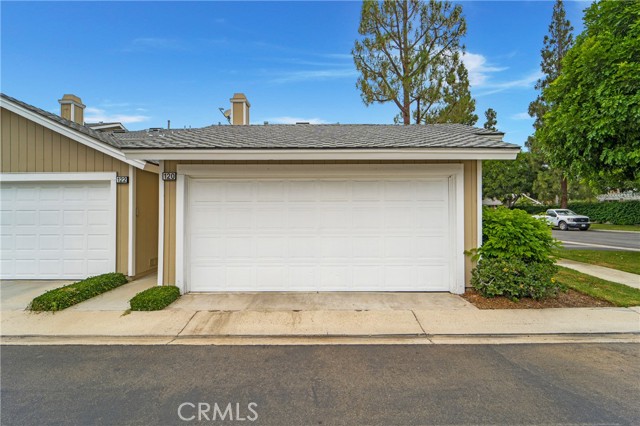 Detail Gallery Image 4 of 28 For 120 Monroe, Irvine,  CA 92620 - 3 Beds | 2/1 Baths