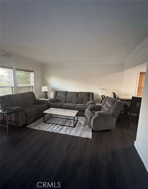 Detail Gallery Image 2 of 9 For 5313 W 120th St, Inglewood,  CA 90304 - 2 Beds | 1 Baths