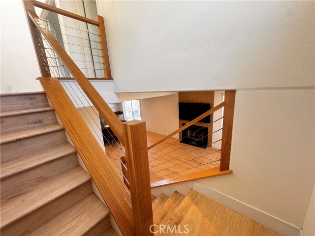 Detail Gallery Image 14 of 29 For 379 Monte Vista Ave a,  Costa Mesa,  CA 92627 - 4 Beds | 2/1 Baths