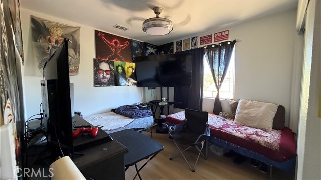 Detail Gallery Image 8 of 10 For 12794 Navajo, Apple Valley,  CA 92308 - 3 Beds | 2 Baths