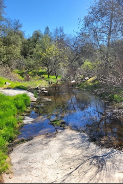 32413 Chickasaw Road, Coarsegold CA: https://media.crmls.org/medias/22284fb6-f603-476f-8224-293b8b0d75d1.jpg