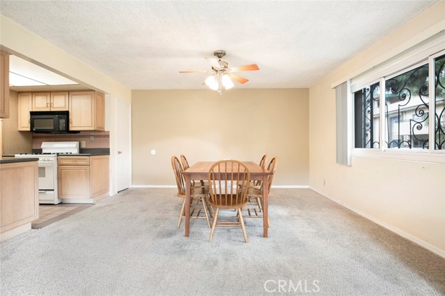 6700 Hillpark Drive, Los Angeles CA: https://media.crmls.org/medias/2228d771-10cb-4ba8-a7b9-be4428ef75a0.jpg