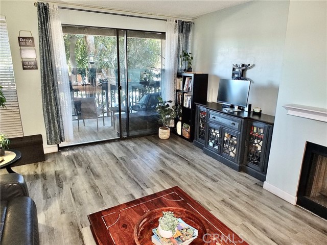 Detail Gallery Image 11 of 47 For 1655 Clark #124,  Long Beach,  CA 90815 - 2 Beds | 2 Baths