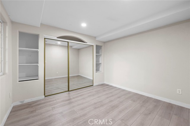 829 Foxworth photo 17