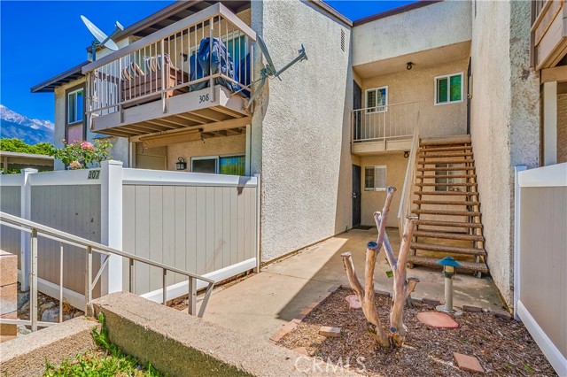 8990 19th Street, Rancho Cucamonga CA: https://media.crmls.org/medias/222a1971-6e51-41ea-a56f-1442b1801368.jpg