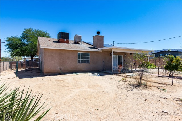 6548 Quail Spring Avenue, 29 Palms CA: https://media.crmls.org/medias/222a3672-8543-4f14-b1a8-43cc1a2542b1.jpg