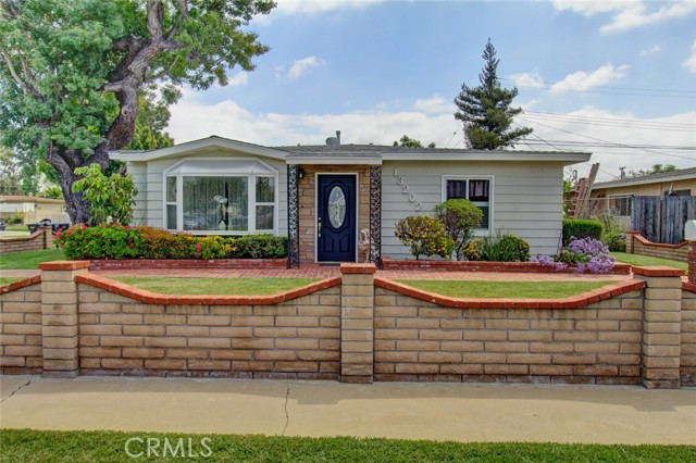 Detail Gallery Image 1 of 29 For 13202 Caulfield Ave, Norwalk,  CA 90650 - 3 Beds | 1/1 Baths