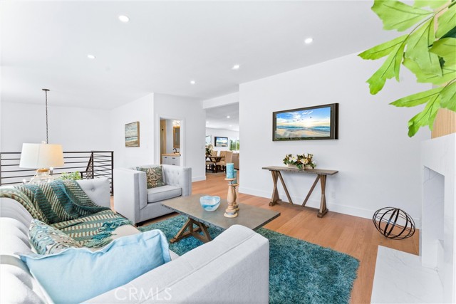 Detail Gallery Image 15 of 52 For 32862 Bluffside Dr, Dana Point,  CA 92629 - 4 Beds | 3 Baths