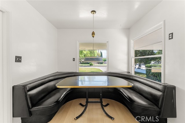 Detail Gallery Image 16 of 43 For 3002 Muscupiabe Dr, San Bernardino,  CA 92405 - 3 Beds | 1/1 Baths