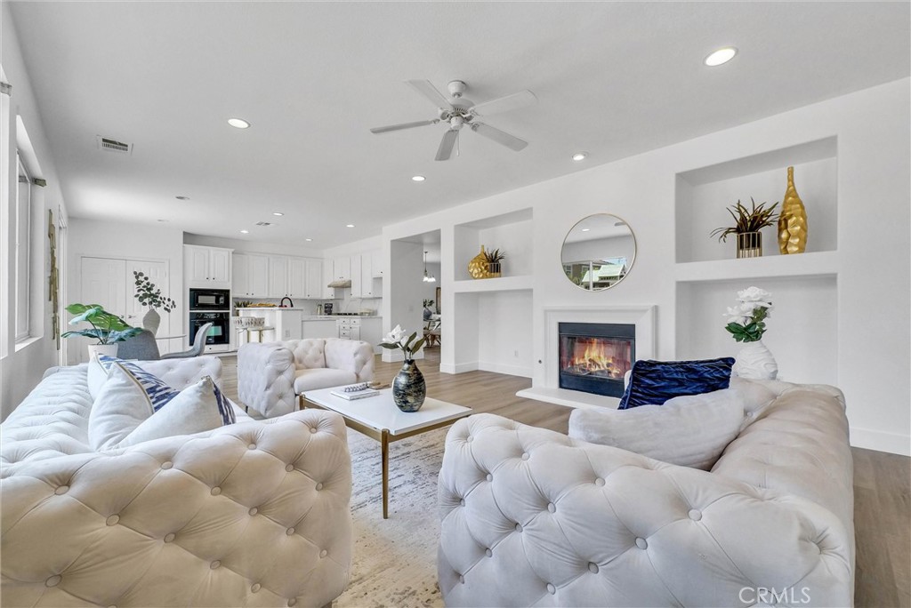 MLS #OC25151205 img 7