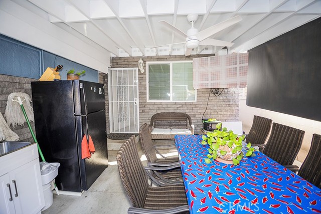 Detail Gallery Image 28 of 36 For 12057 Newmire, Norwalk,  CA 90650 - 4 Beds | 2 Baths