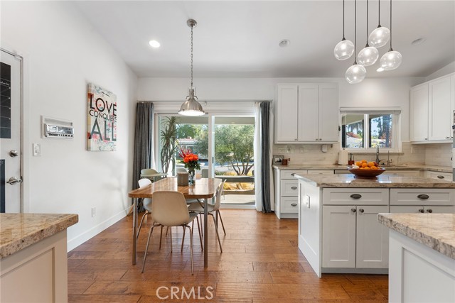4835 Almidor Avenue, Woodland Hills CA: https://media.crmls.org/medias/222c8588-b49b-477b-8021-604430120aa4.jpg