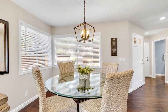 Detail Gallery Image 8 of 53 For 32 Silveroak, Aliso Viejo,  CA 92656 - 3 Beds | 2/1 Baths