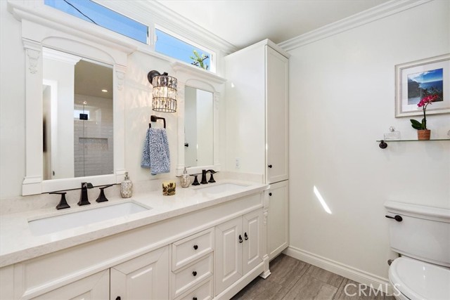 Detail Gallery Image 16 of 39 For 2111 Albury Ave, Long Beach,  CA 90815 - 3 Beds | 2 Baths