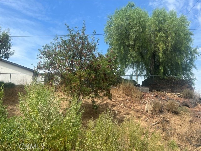 19236 Stroh Ave, El Cerrito, CA 92881 photo 3