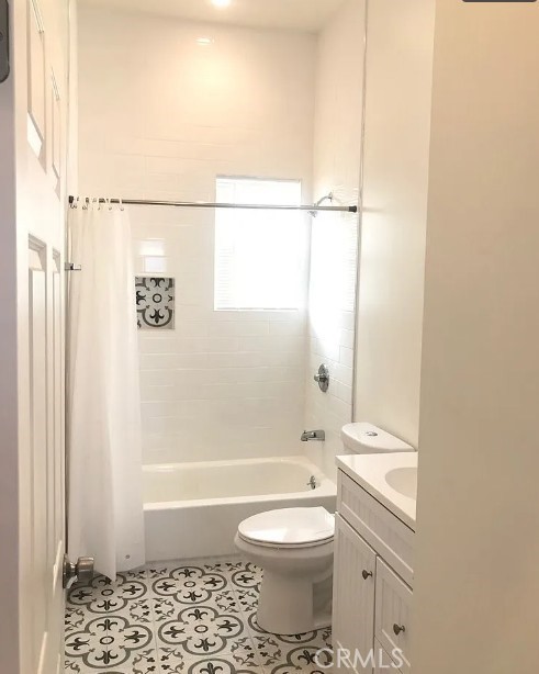 Image 11 of 26 For 8317 Whittier