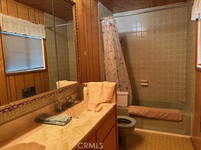 667 Pyramid, Crestline, CA 92325
