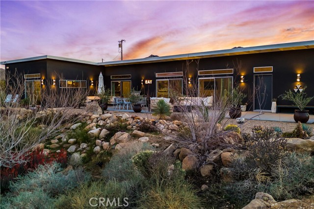 Detail Gallery Image 3 of 73 For 7802 Quail Springs Rd, Joshua Tree,  CA 92252 - 2 Beds | 2 Baths