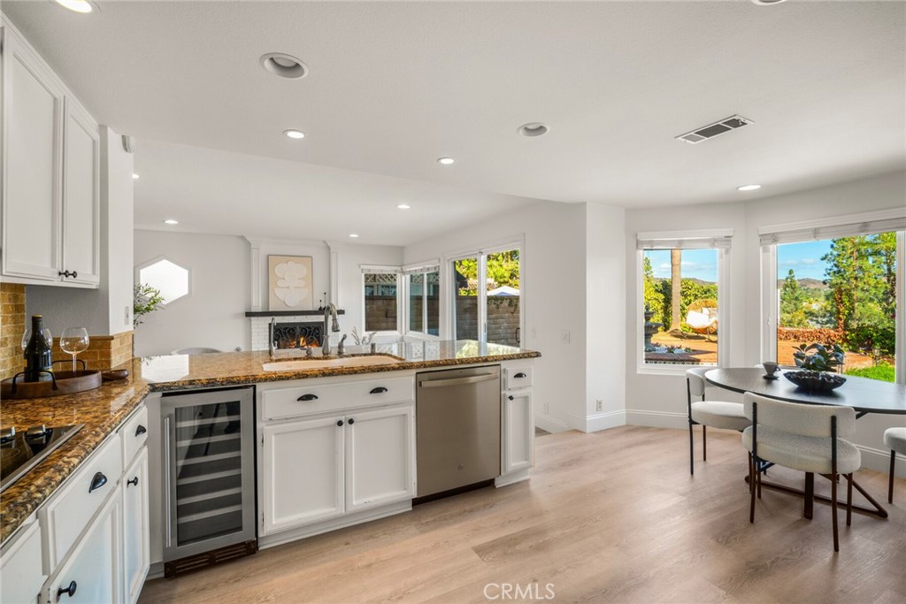 223381bf 6107 42cc 9c95 5ade8ec78d87