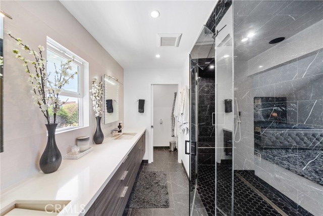 Detail Gallery Image 30 of 61 For 20191 Imperial Cove Ln, Huntington Beach,  CA 92646 - 3 Beds | 3 Baths
