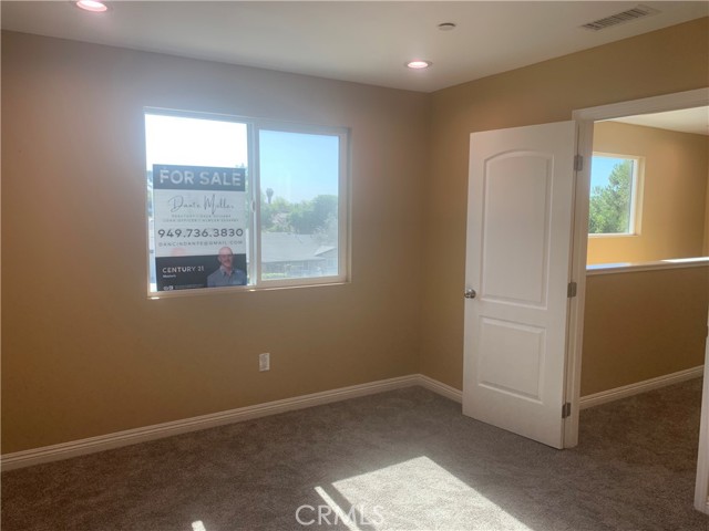 Detail Gallery Image 14 of 17 For 903 Concepcion, Spring Valley,  CA 91977 - 6 Beds | 4/2 Baths