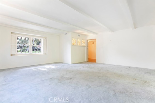 1558 Hillcrest Avenue, Glendale CA: https://media.crmls.org/medias/22344ffc-e1d3-4e97-b7d0-1fccdfe37987.jpg