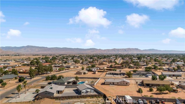 Detail Gallery Image 38 of 39 For 15189 Tonikan, Apple Valley,  CA 92307 - 3 Beds | 2 Baths