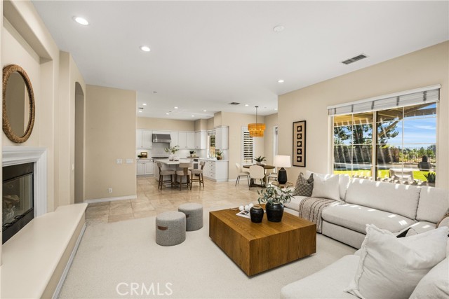 Detail Gallery Image 29 of 63 For 10533 Emerson Bend, Tustin,  CA 92782 - 4 Beds | 3/1 Baths