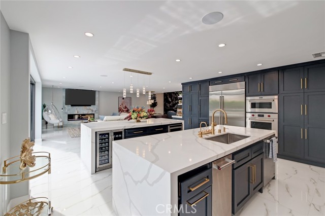 Detail Gallery Image 21 of 74 For 4030 - 4032 W 178th St, Torrance,  CA 90504 - 6 Beds | 3 Baths