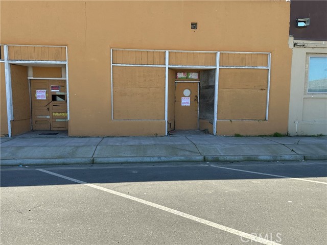 Image 3 of 6 For 20329 Main  