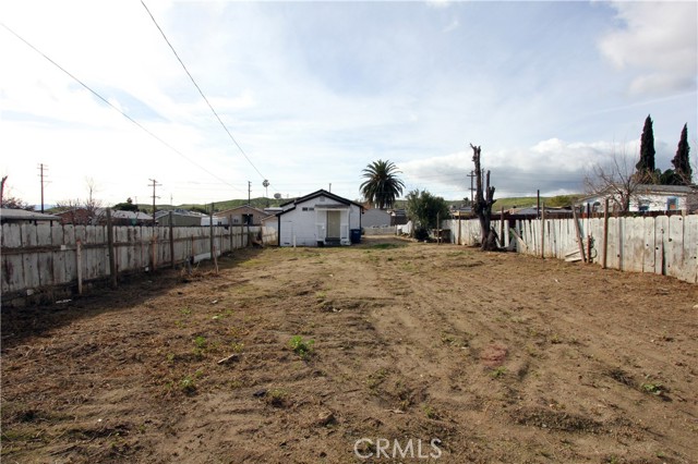 Detail Gallery Image 7 of 22 For 126 Maricopa, Taft,  CA 93268 - 2 Beds | 1 Baths