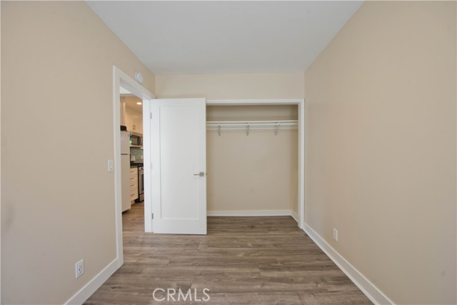 Detail Gallery Image 16 of 28 For 1639 Redcliff #1/2,  Los Angeles,  CA 90026 - 2 Beds | 1 Baths