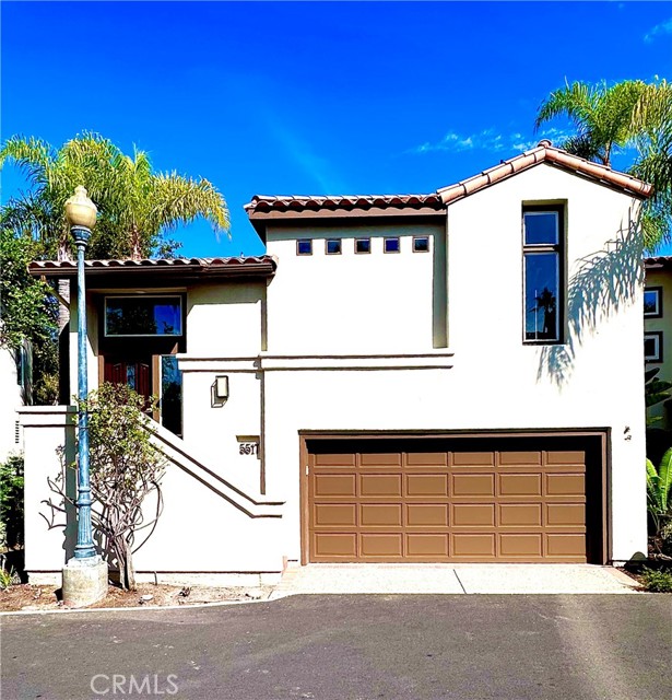 Detail Gallery Image 4 of 73 For 5517 China Point, Long Beach,  CA 90803 - 3 Beds | 3 Baths