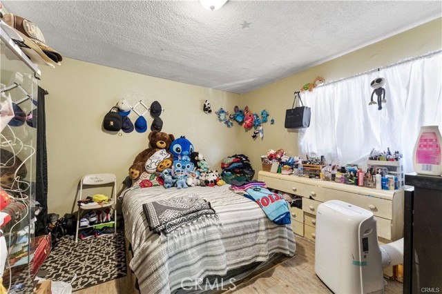 Detail Gallery Image 15 of 26 For 243 E 68th St, Los Angeles,  CA 90003 - – Beds | – Baths