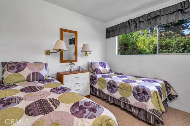 168 Vista Del Parque, Redondo Beach, California 90277, 6 Bedrooms Bedrooms, ,3 BathroomsBathrooms,Residential,Sold,Vista Del Parque,PV22188074