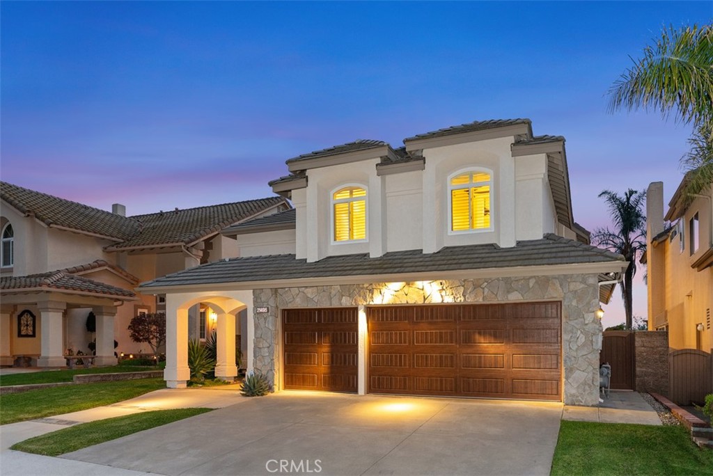 21495 Silvertree Lane