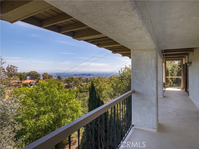 4216 Palos Verdes Drive, Rancho Palos Verdes, California 90275, 4 Bedrooms Bedrooms, ,4 BathroomsBathrooms,Residential,For Sale,Palos Verdes,PV24060409