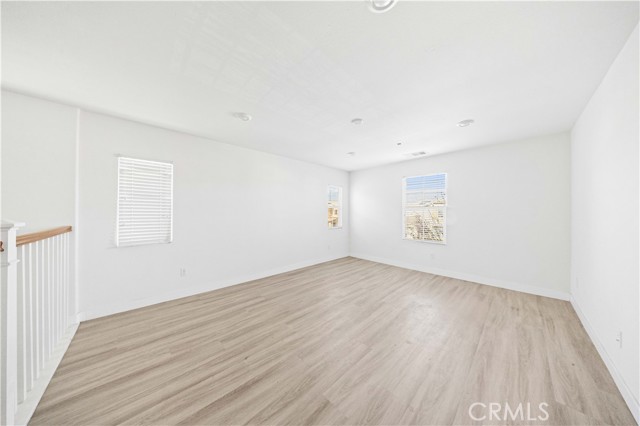 Detail Gallery Image 10 of 39 For 15609 Paprika Ln, Fontana,  CA 92336 - 4 Beds | 3 Baths