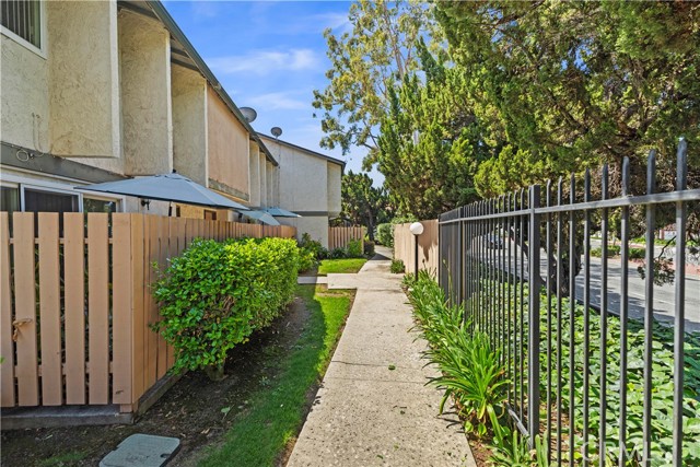 Detail Gallery Image 22 of 28 For 2300 S Hacienda Bld #F8,  Hacienda Heights,  CA 91745 - 2 Beds | 2 Baths