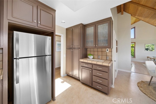 1606 Valley View Drive, Los Osos CA: https://media.crmls.org/medias/223b79b6-41a1-41a5-b6f8-bc547c23a75d.jpg