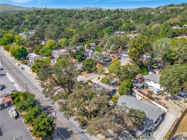 Detail Gallery Image 8 of 18 For 5390 Traffic Way, Atascadero,  CA 93422 - 3 Beds | 2 Baths