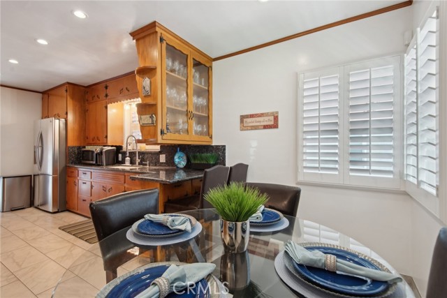 Image 11 of 52 For 12268 Samoline Avenue
